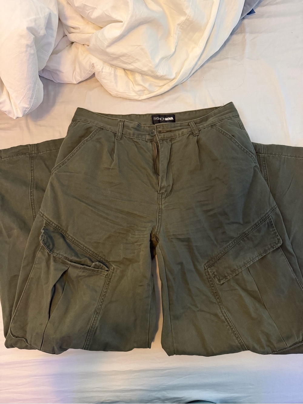 Women’s Olive Cargo Pants - Picture 2 of 3